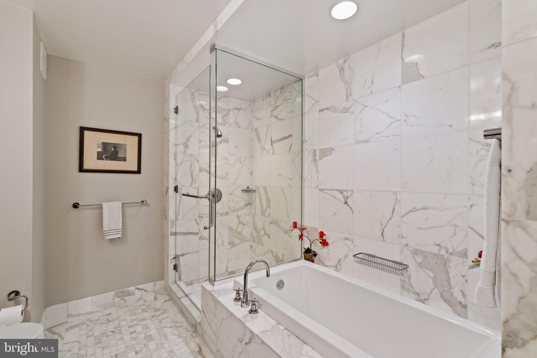 1414 S PENN SQUARE 14FG