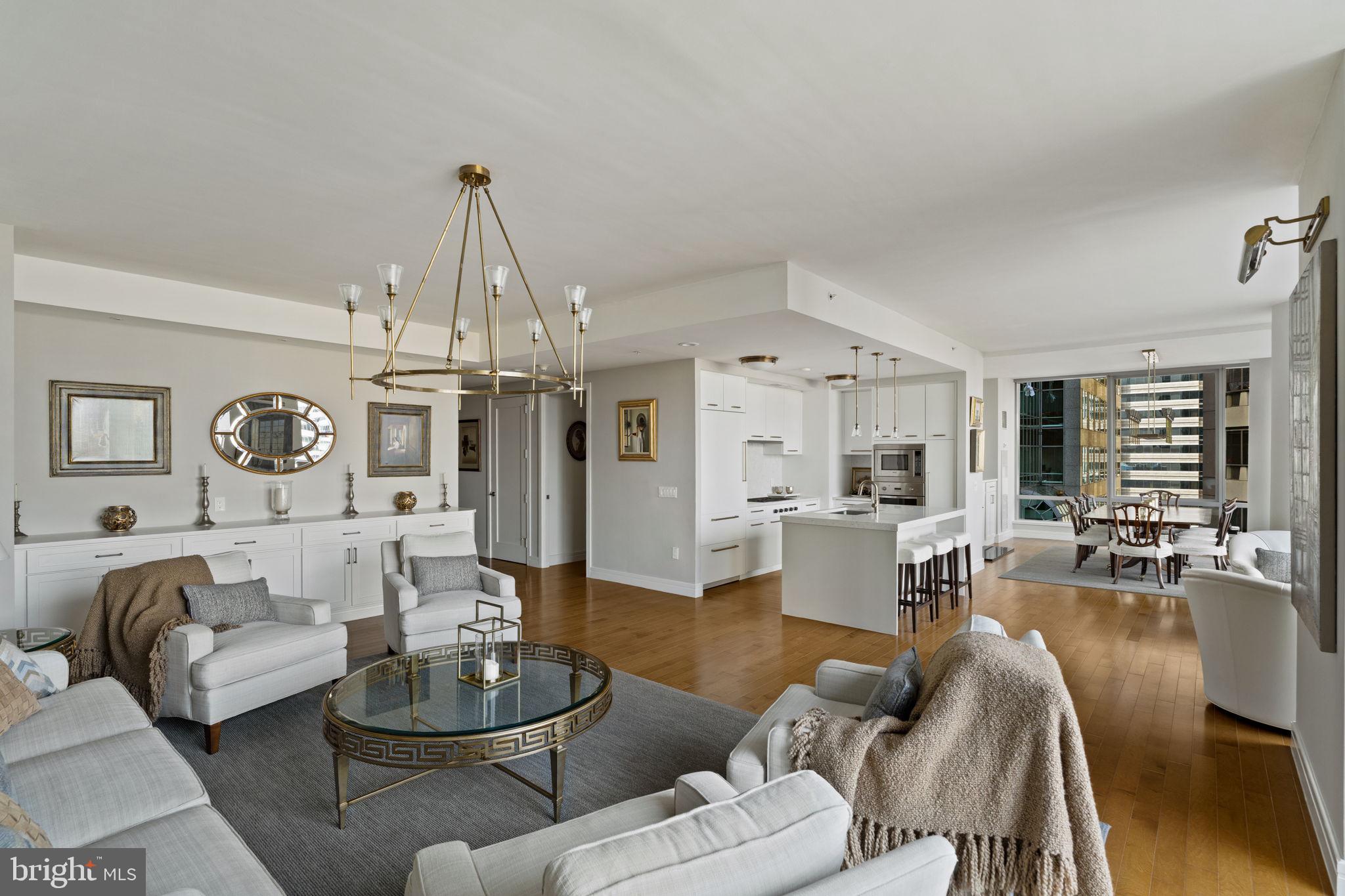 1414 S PENN SQUARE 14FG