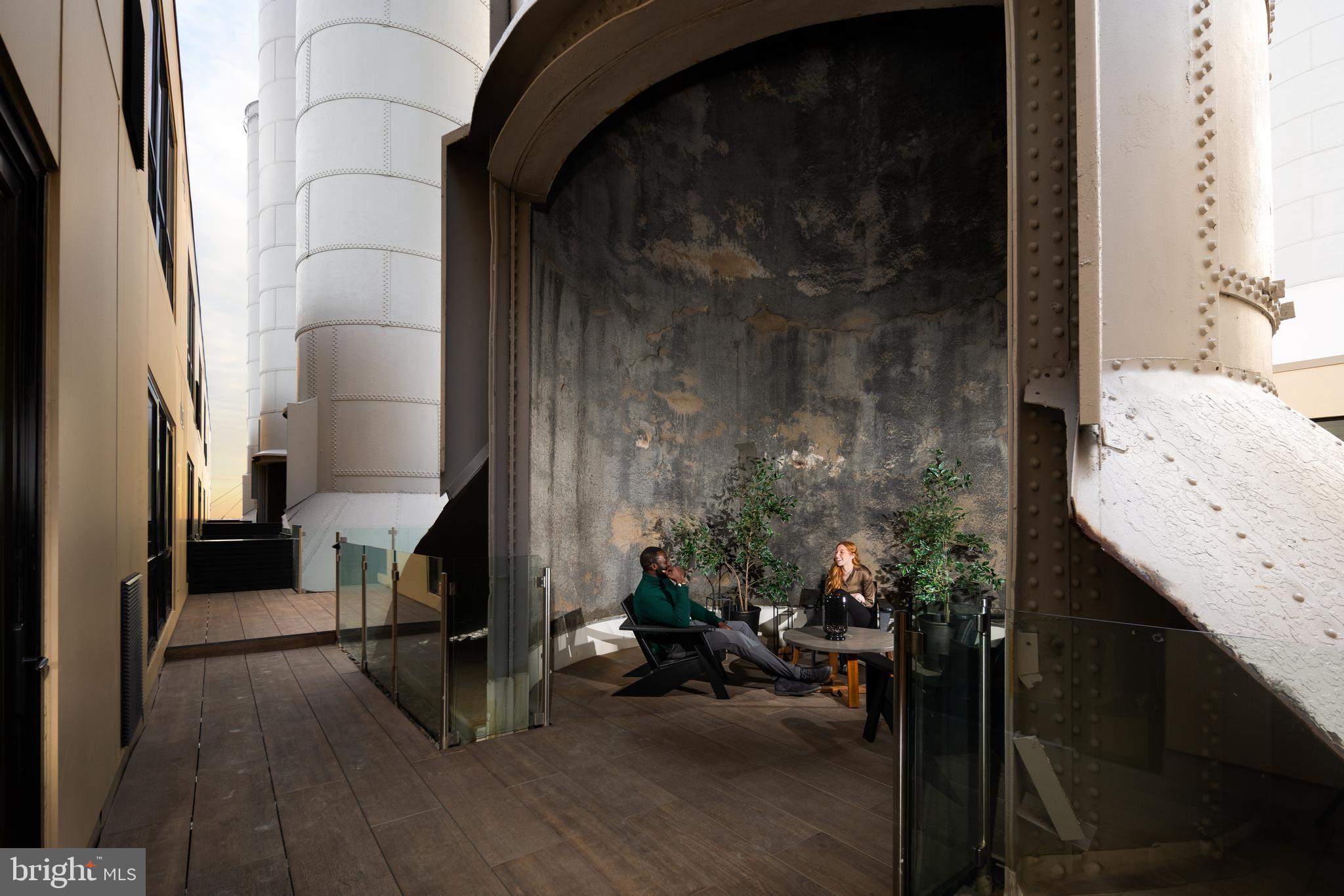 1325 N BEACH STREET 806