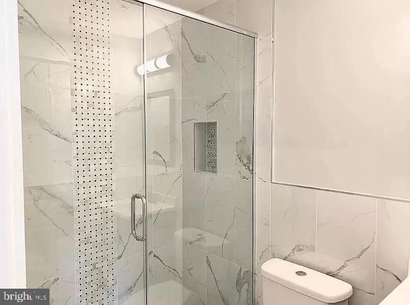 2425 FRANKFORD AVENUE 3