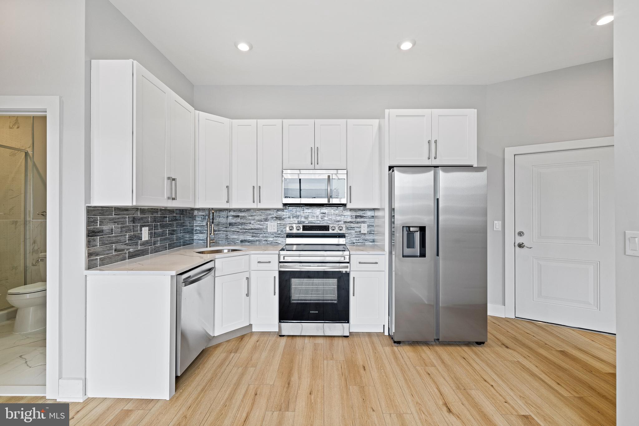 1733 N 2ND STREET 41 403