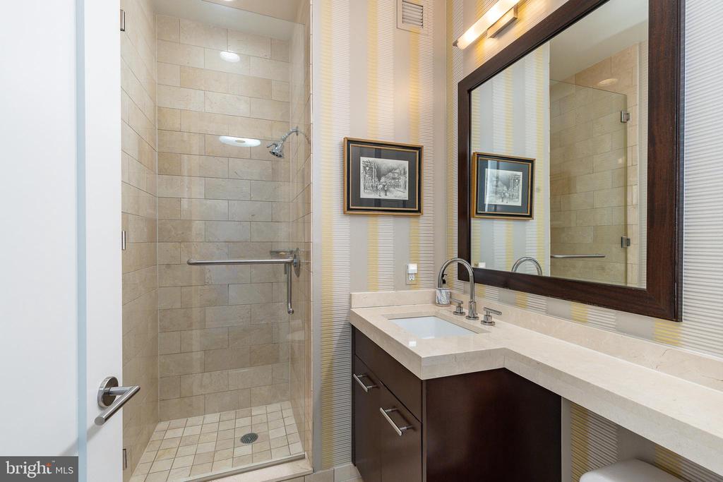 1414 S PENN SQUARE Unit: 45A