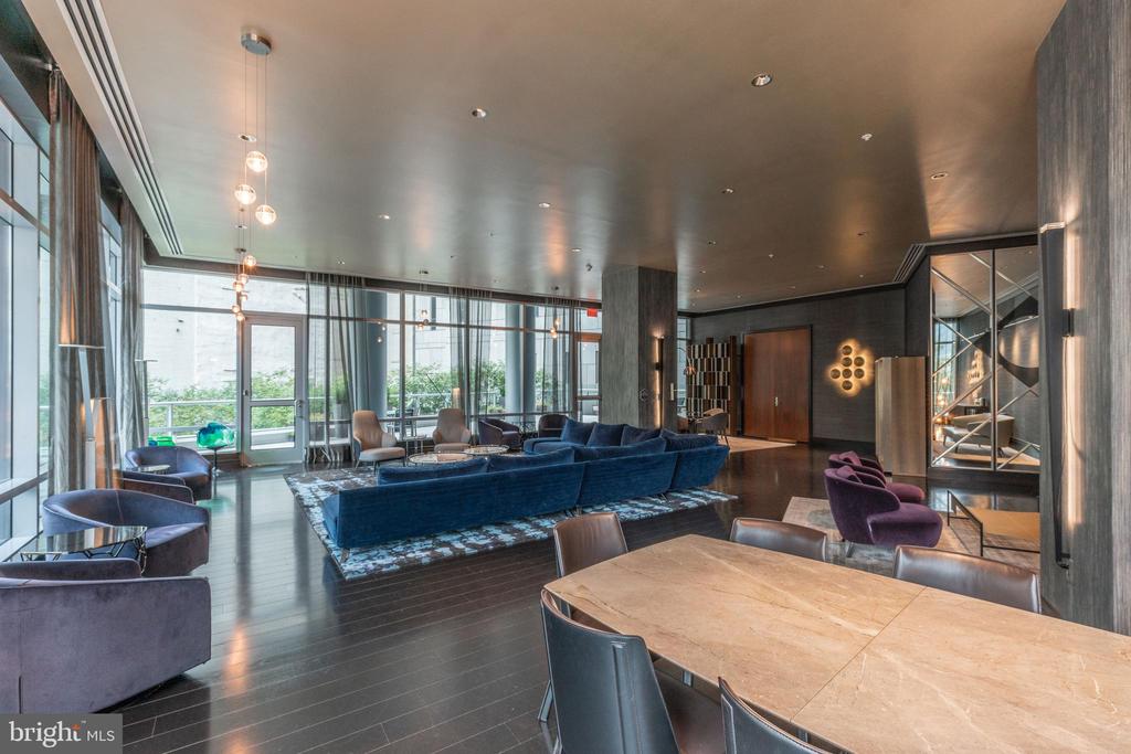 1414 S PENN SQUARE Unit: 45A