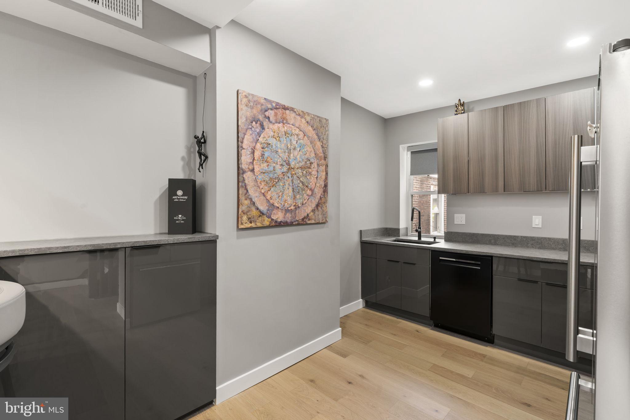 311 WHARTON STREET B