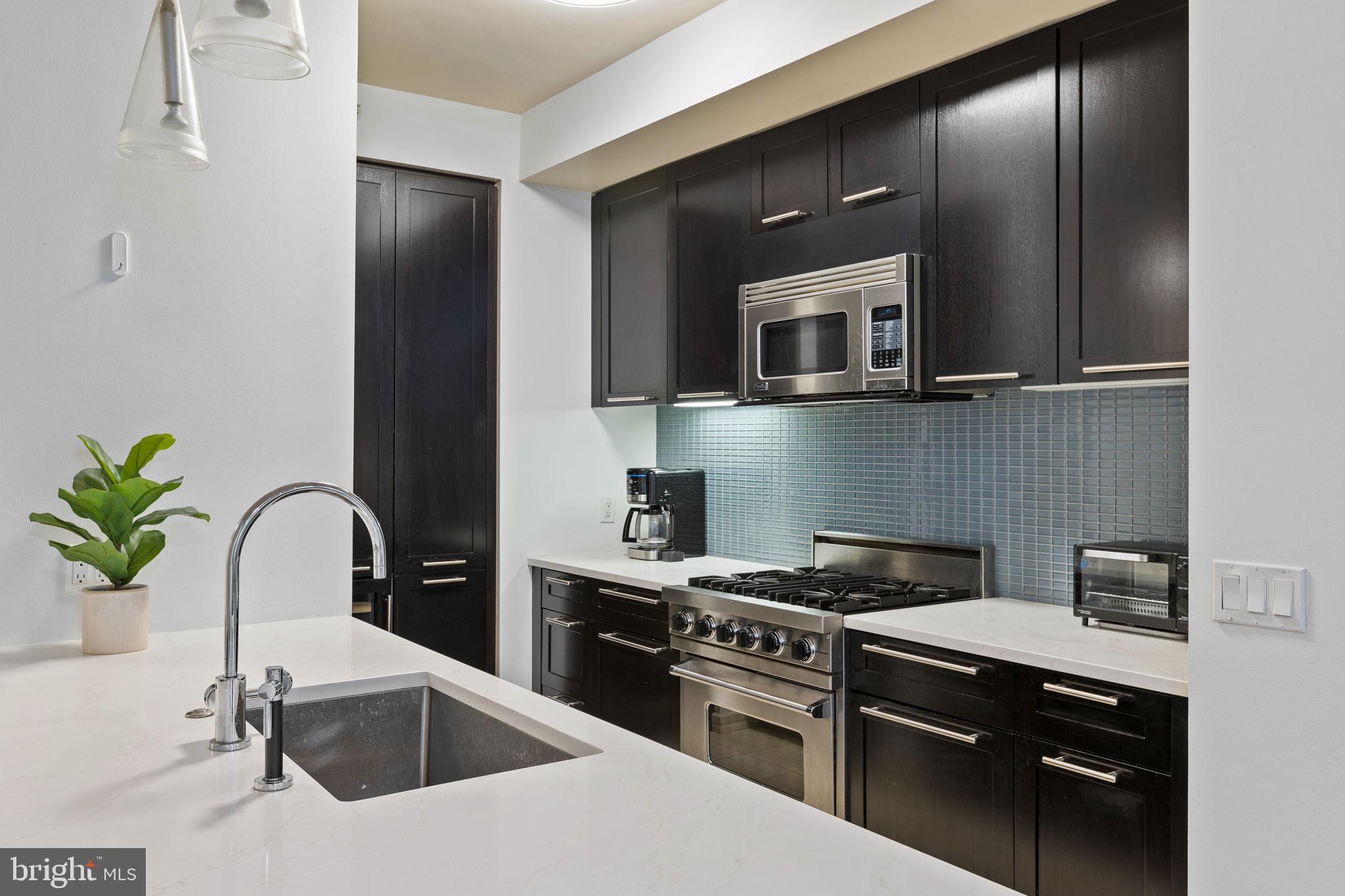 1414 S PENN SQUARE 6H