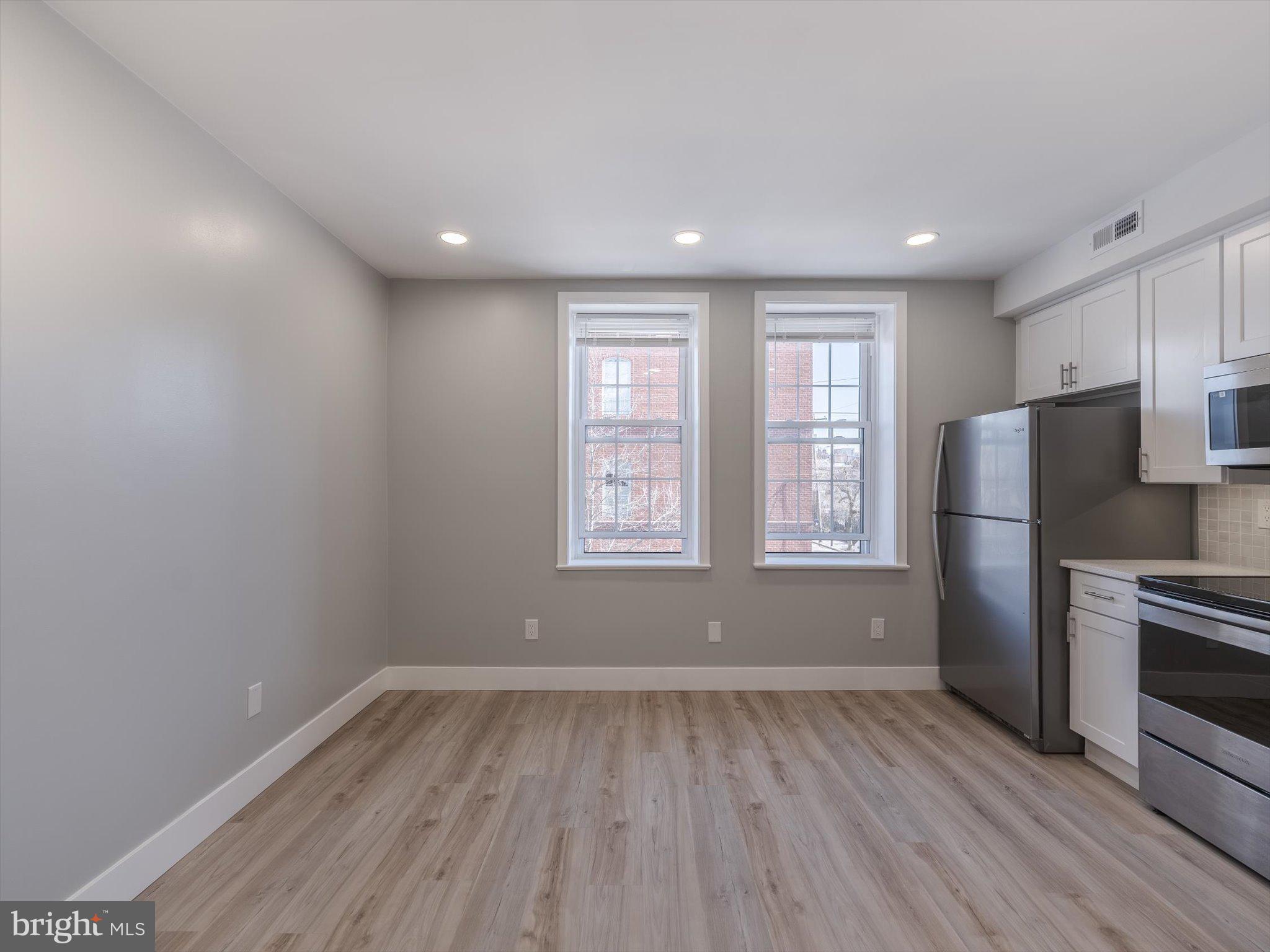 672 N 19TH STREET 2ND FL