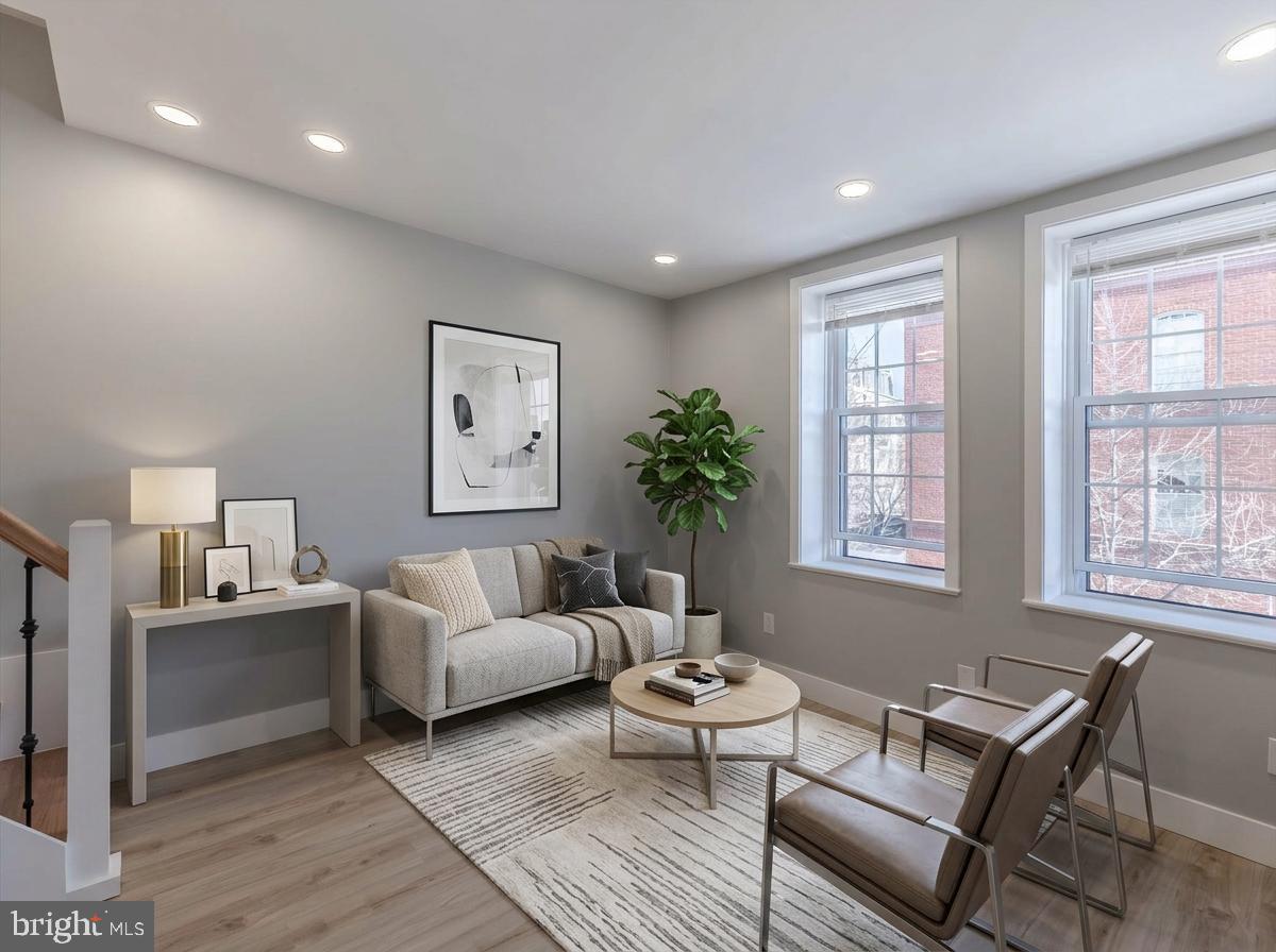 672 N 19TH STREET 2ND FL