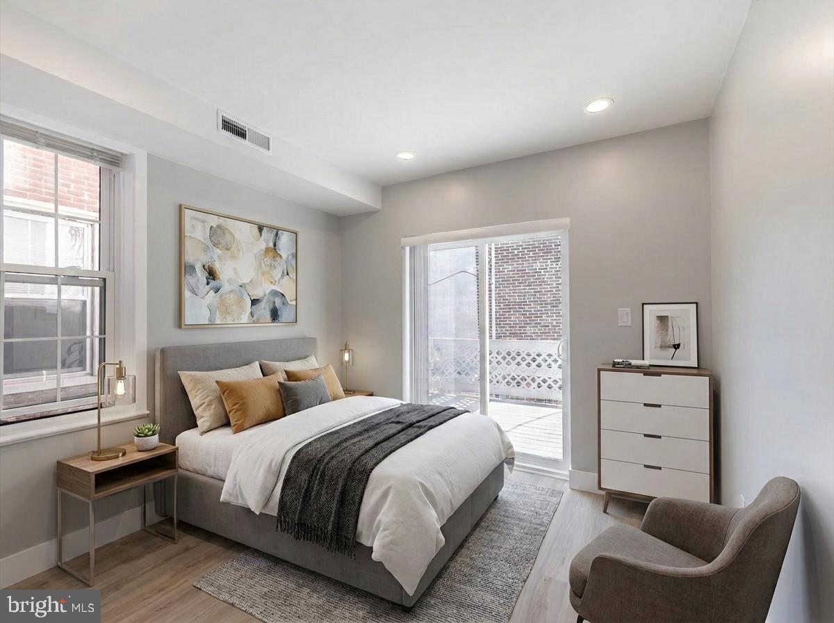 672 N 19TH STREET 2ND FL