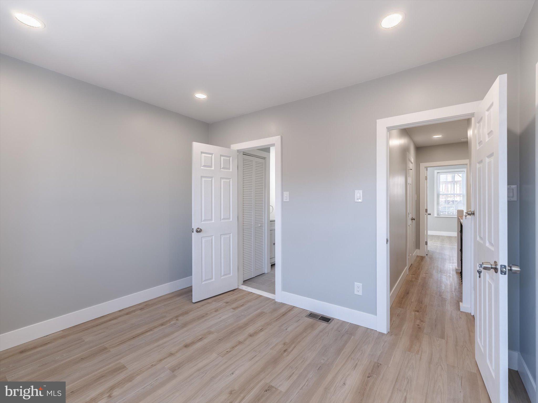 672 N 19TH STREET 2ND FL