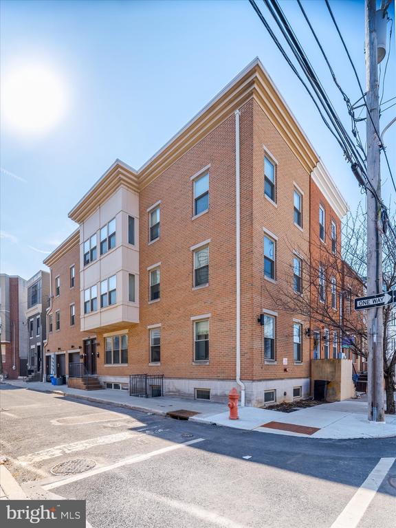 2549 GRAYS FERRY AVENUE A