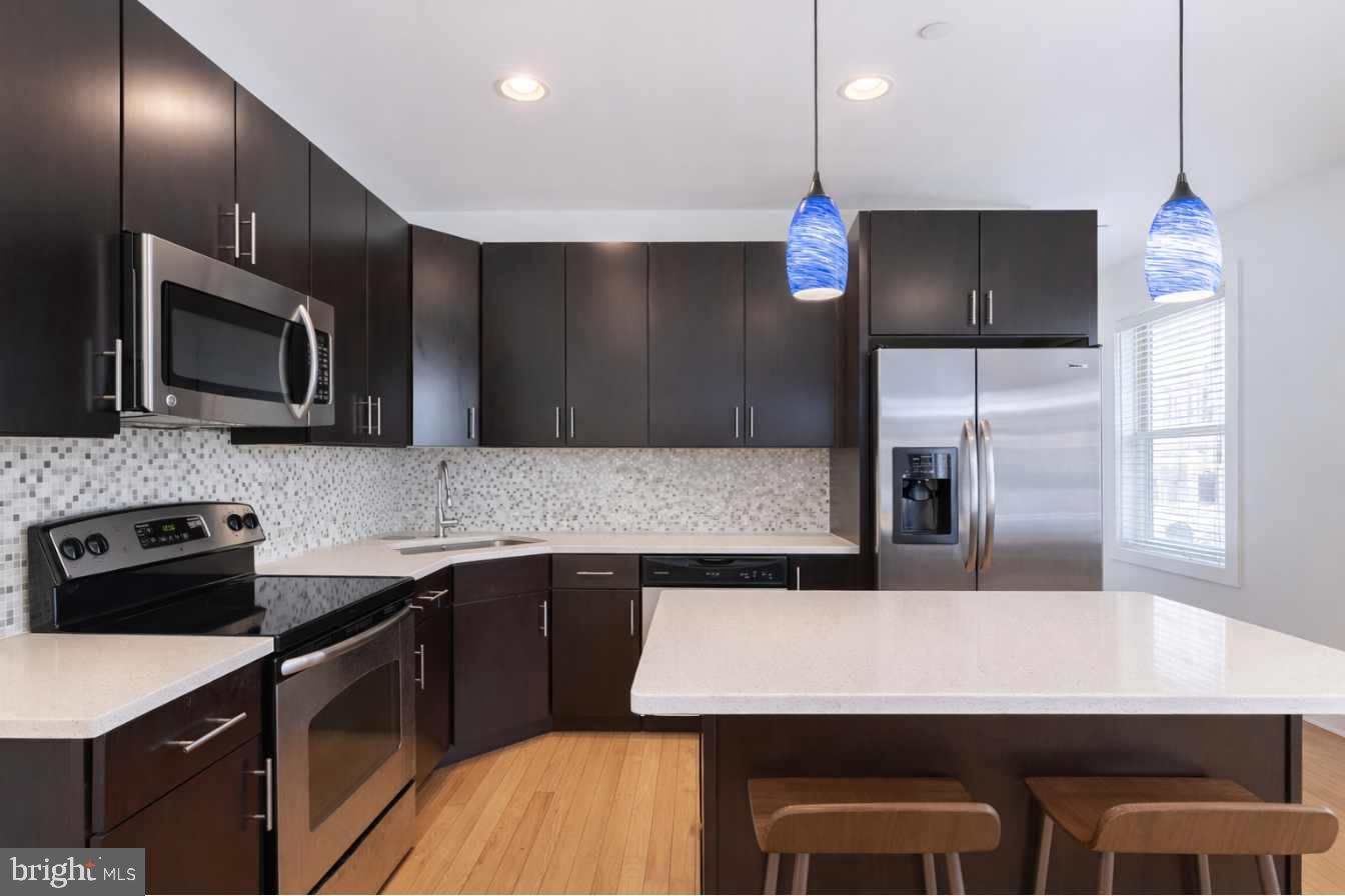 2549 GRAYS FERRY AVENUE A