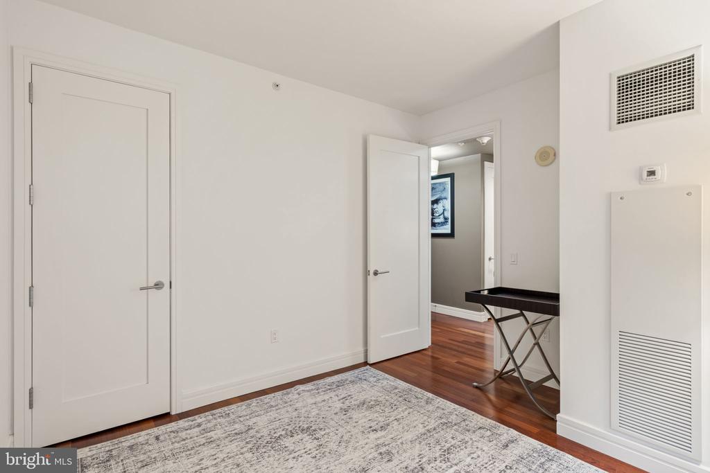 1414 S PENN SQUARE 6A