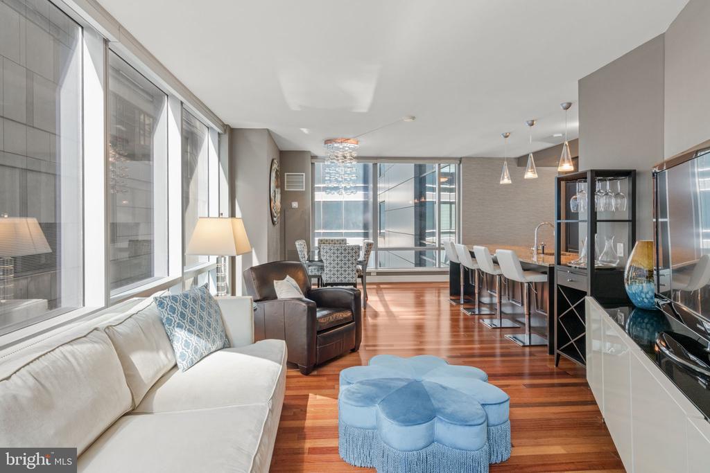 1414 S PENN SQUARE 6A