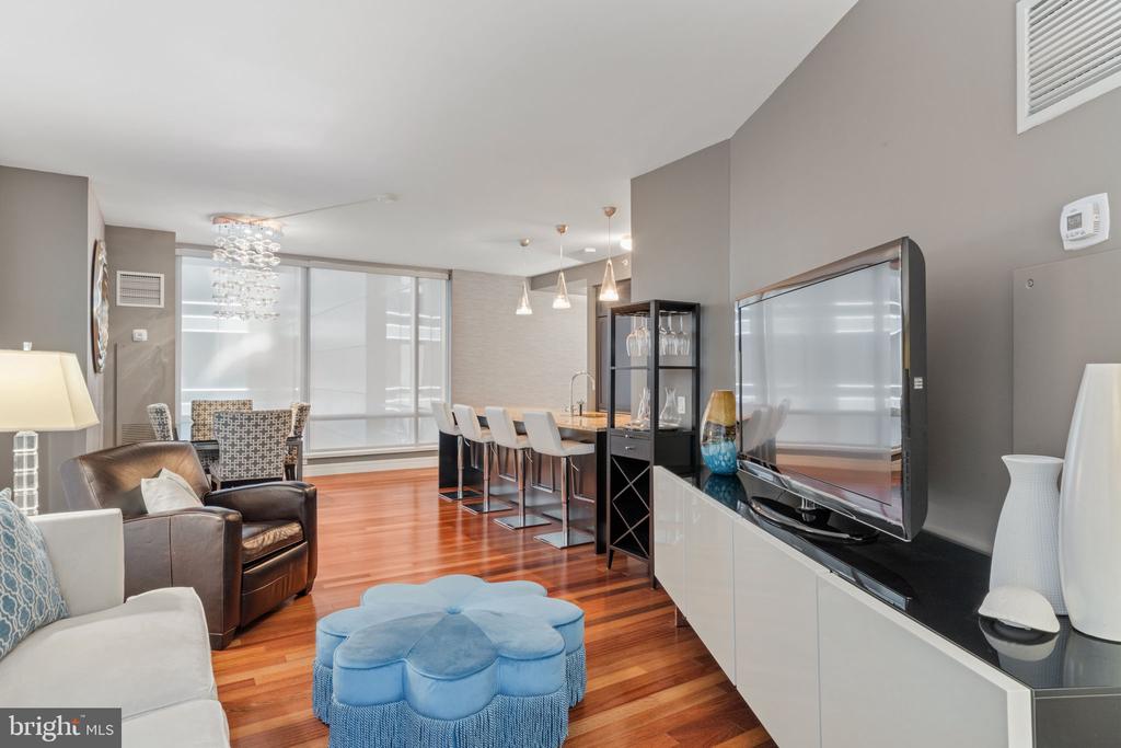 1414 S PENN SQUARE 6A