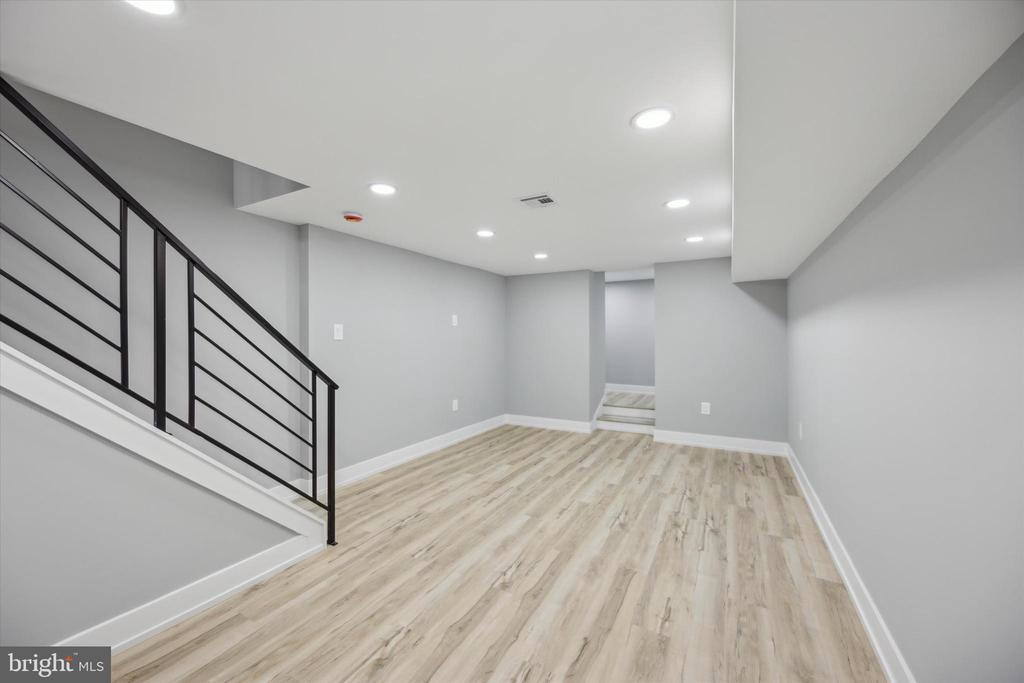 451 FITZGERALD STREET