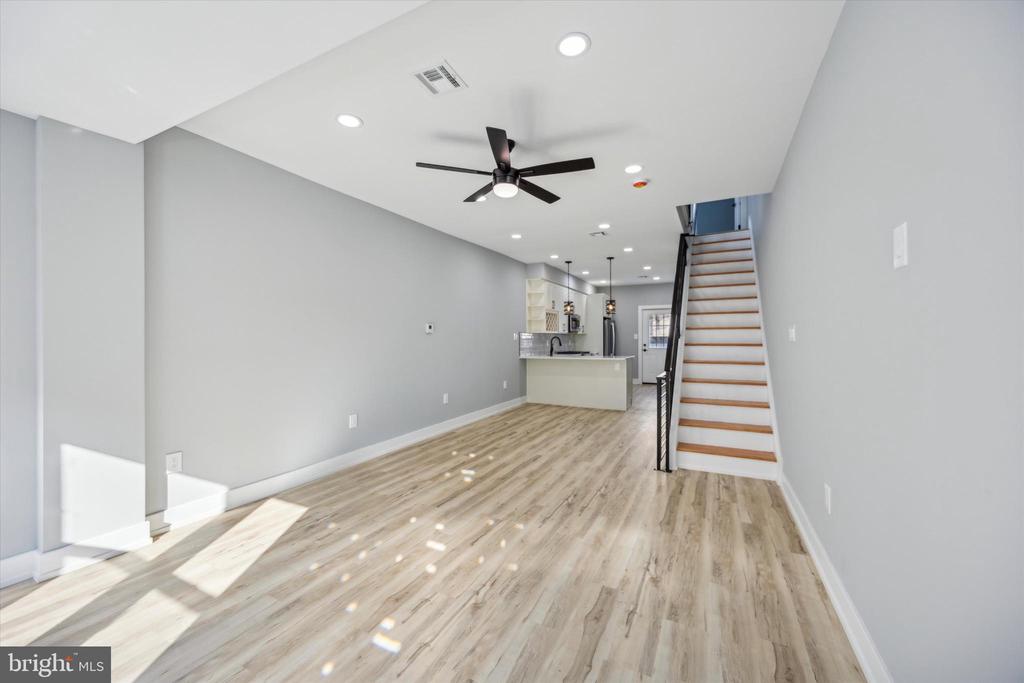 451 FITZGERALD STREET