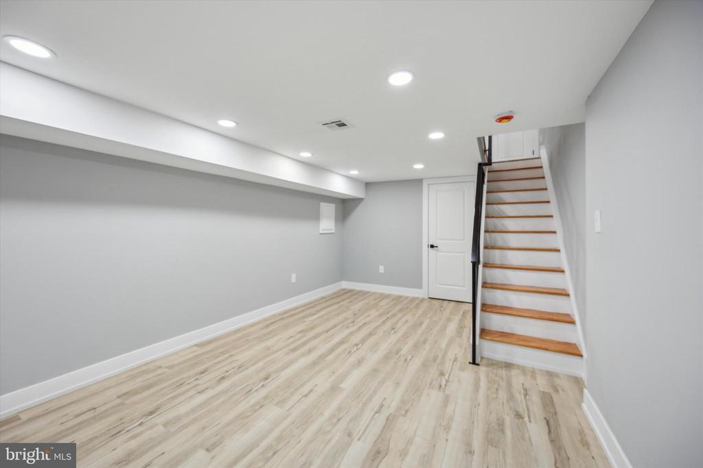 451 FITZGERALD STREET