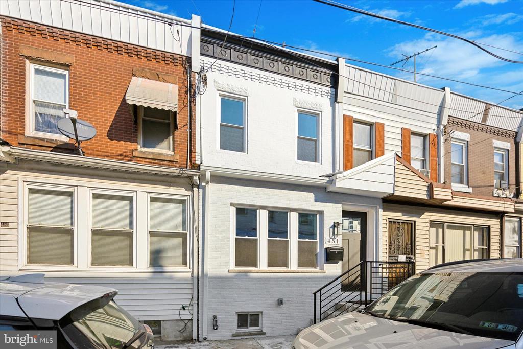 451 FITZGERALD STREET