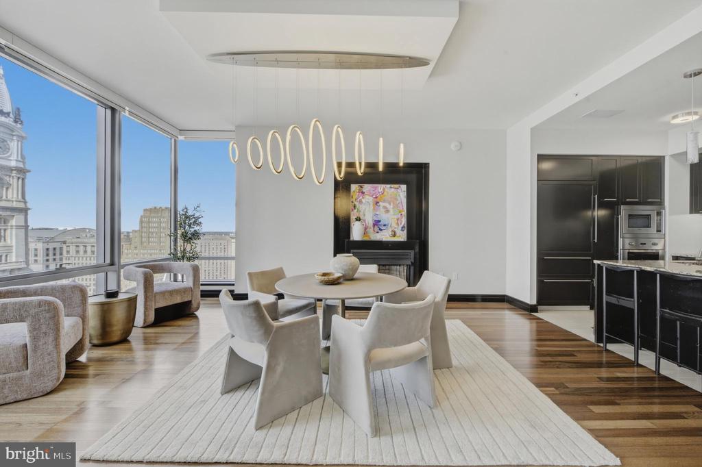 1414 S PENN SQUARE Unit: 27CDE
