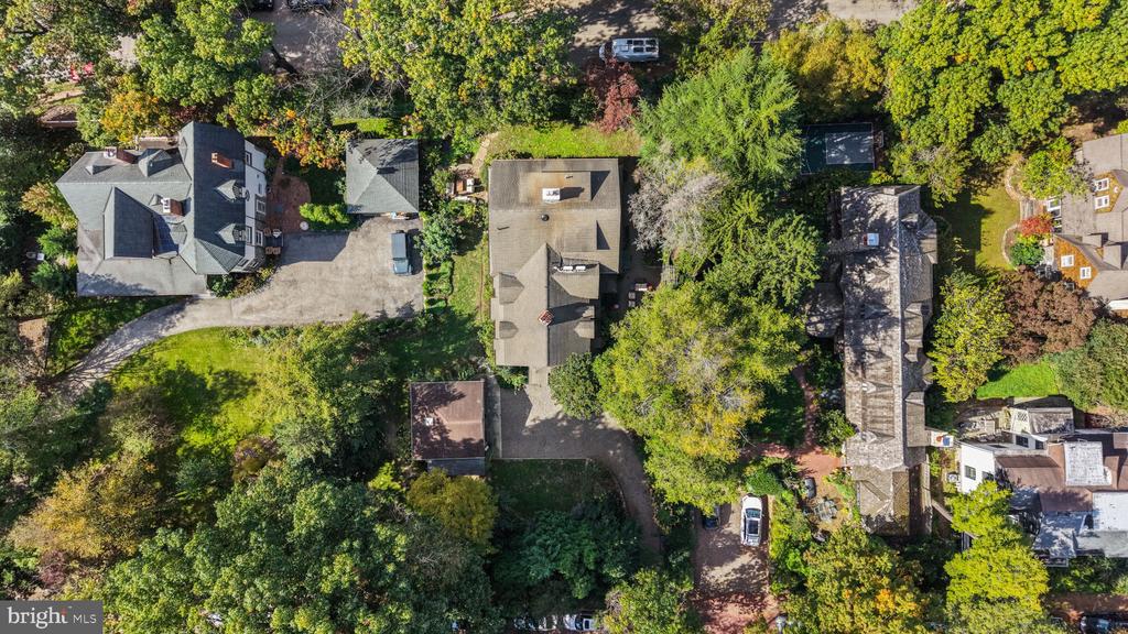 441 W STAFFORD STREET