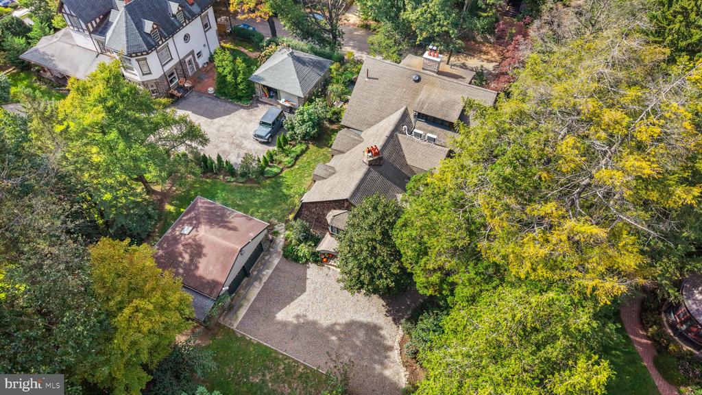 441 W STAFFORD STREET