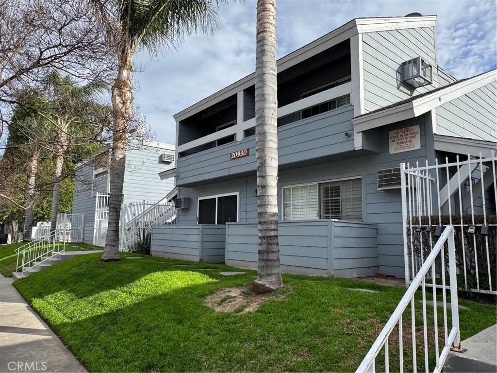20930 Parthenia Street 109