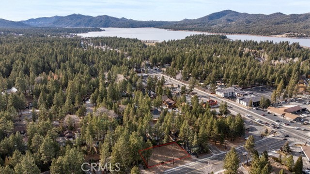 570 Summit