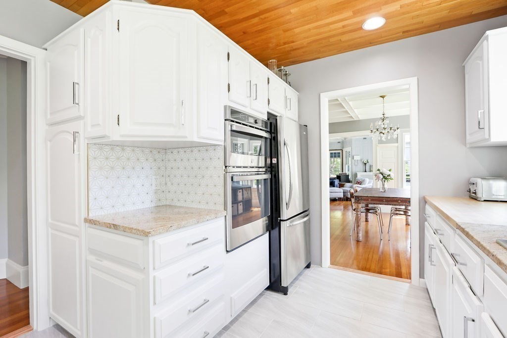 186 Woodward St Unit: SF