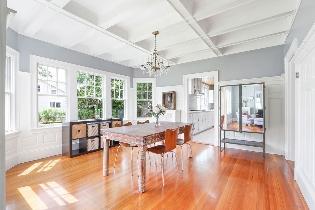 186 Woodward St Unit: SF