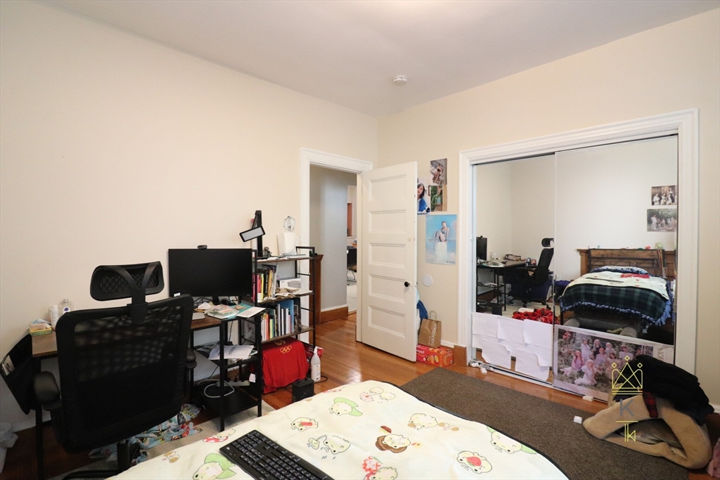 26 Kilsyth Road # 26