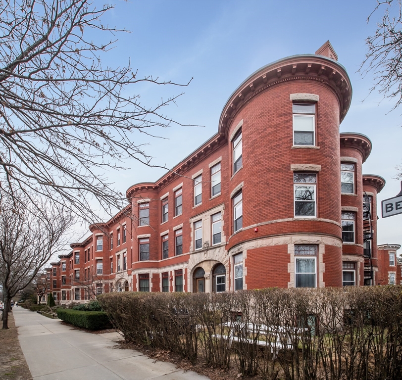 1871 Beacon St # 7
