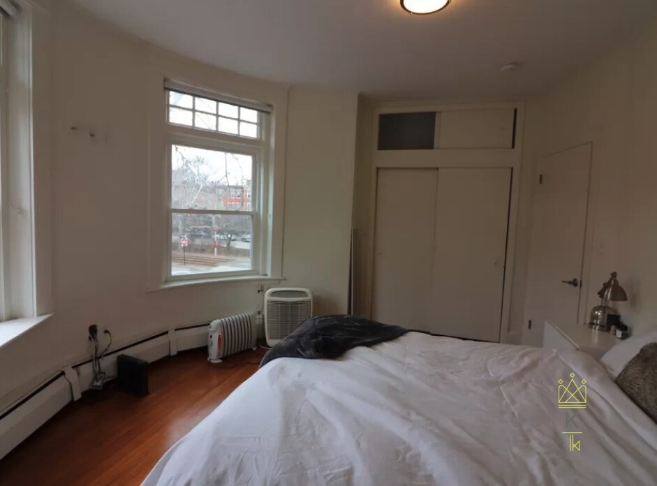 1871 Beacon St # 7