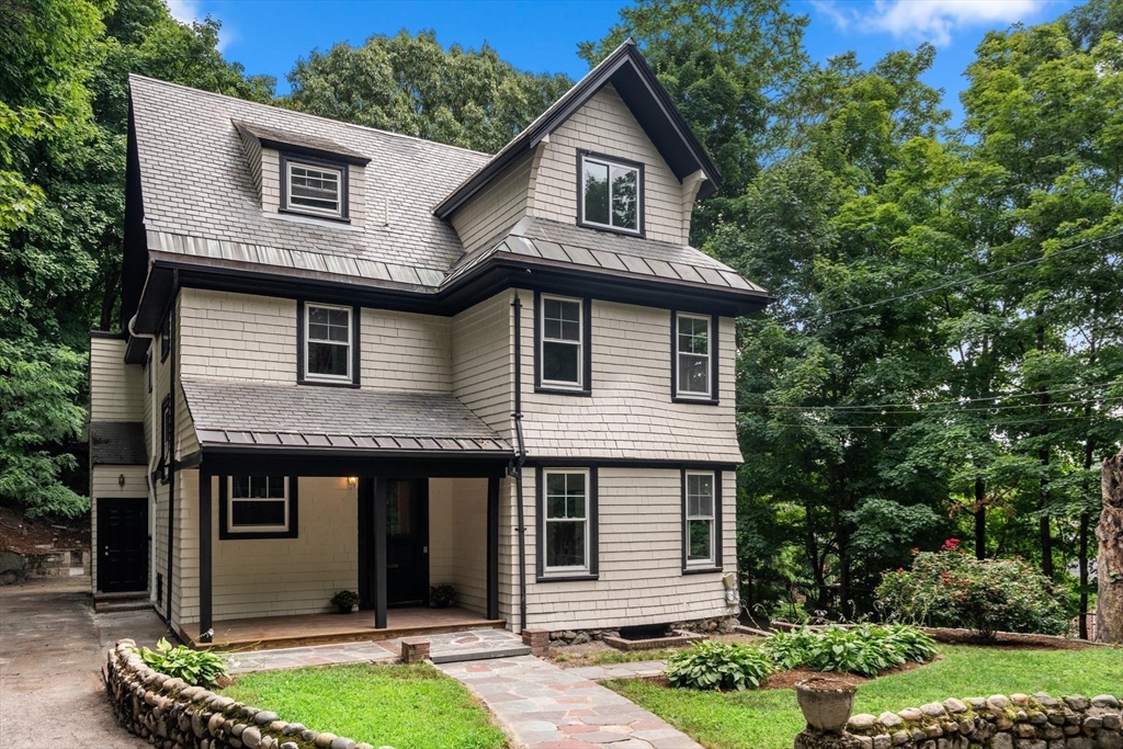 136 Academy Hill Rd # 3