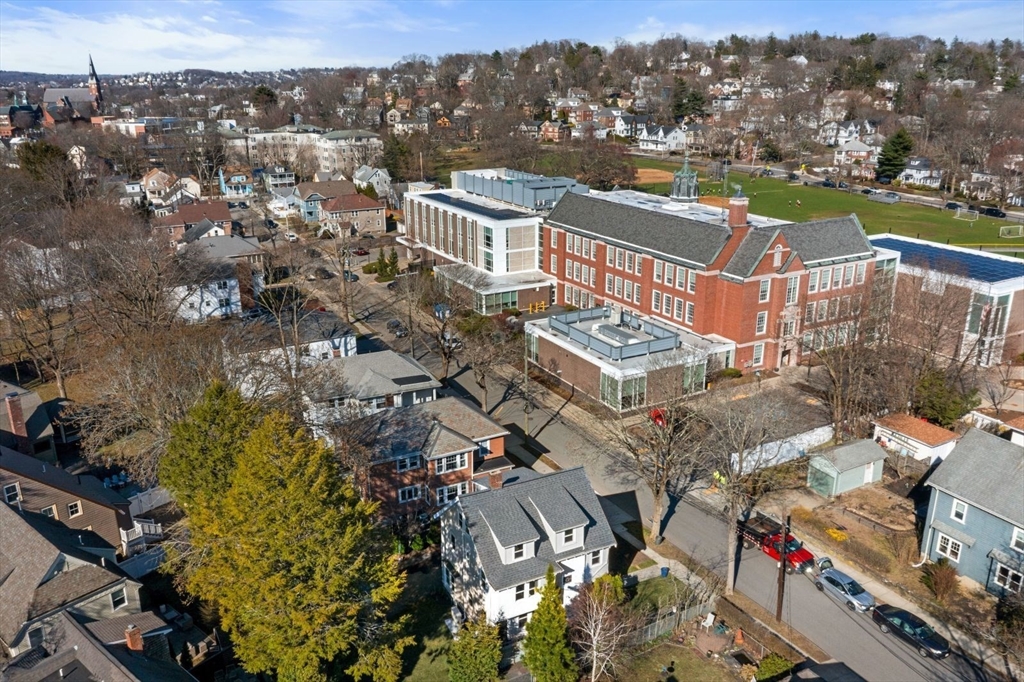 55 Bridges Avenue