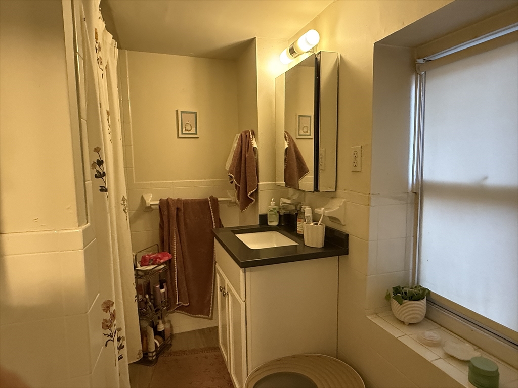 1871 Beacon St # 2