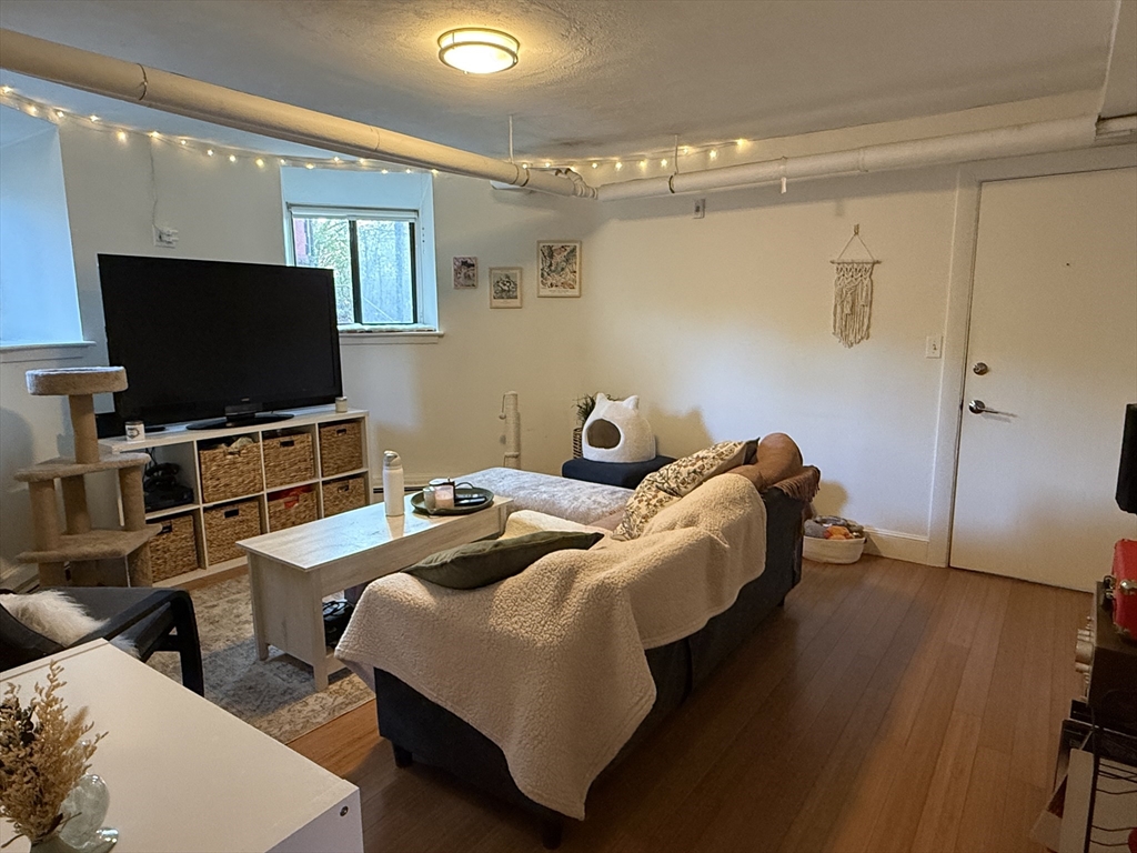 1871 Beacon St # 2