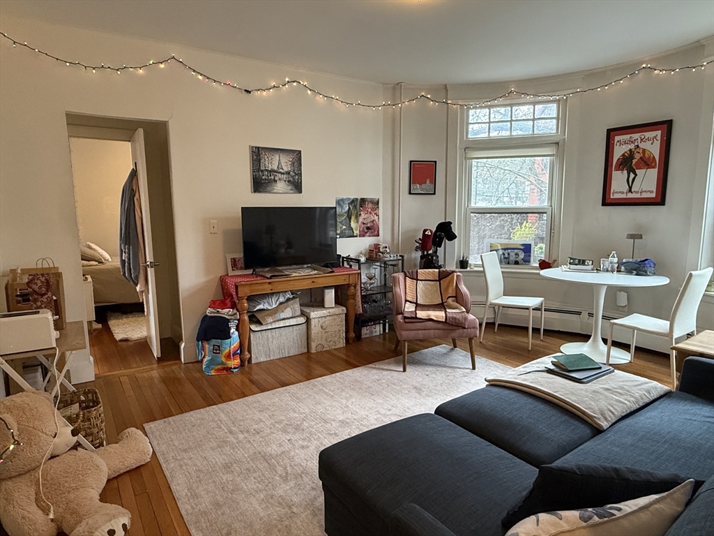 1871 Beacon St # 4