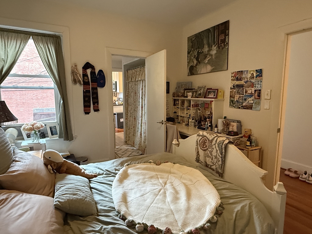 1871 Beacon St # 4