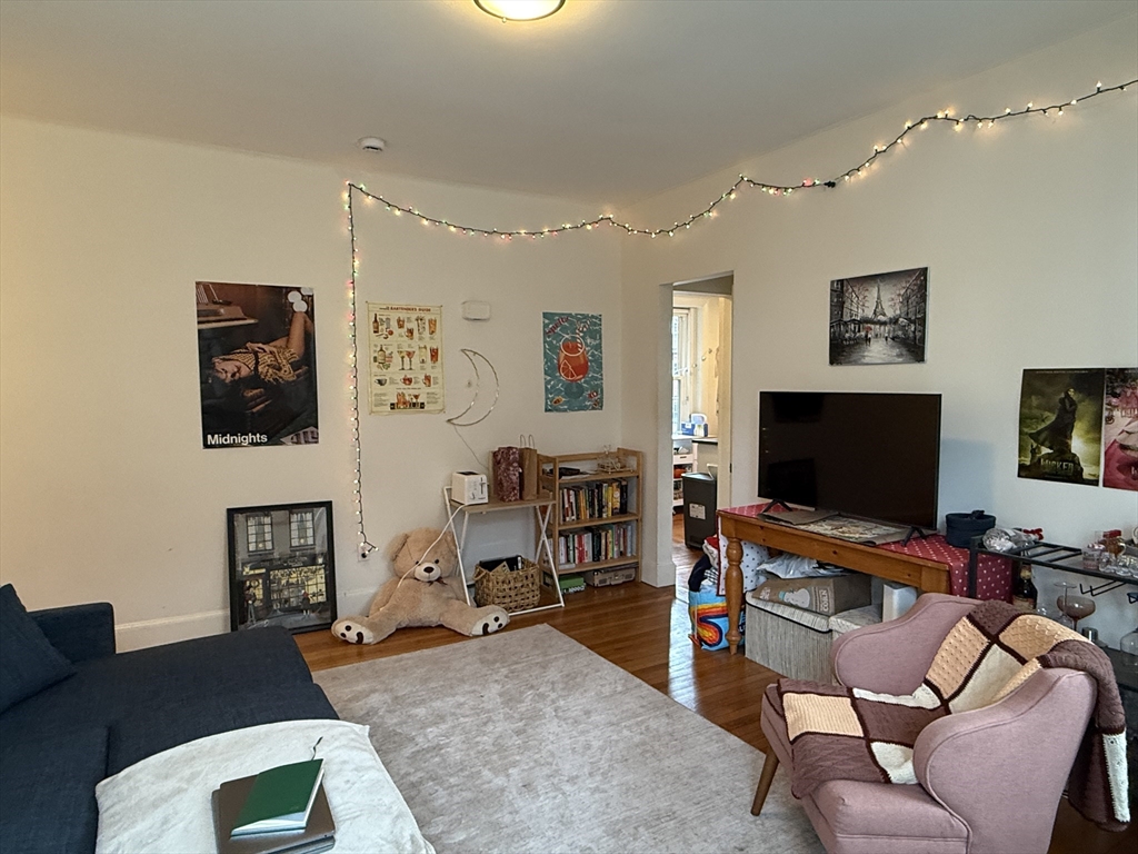1871 Beacon St # 4