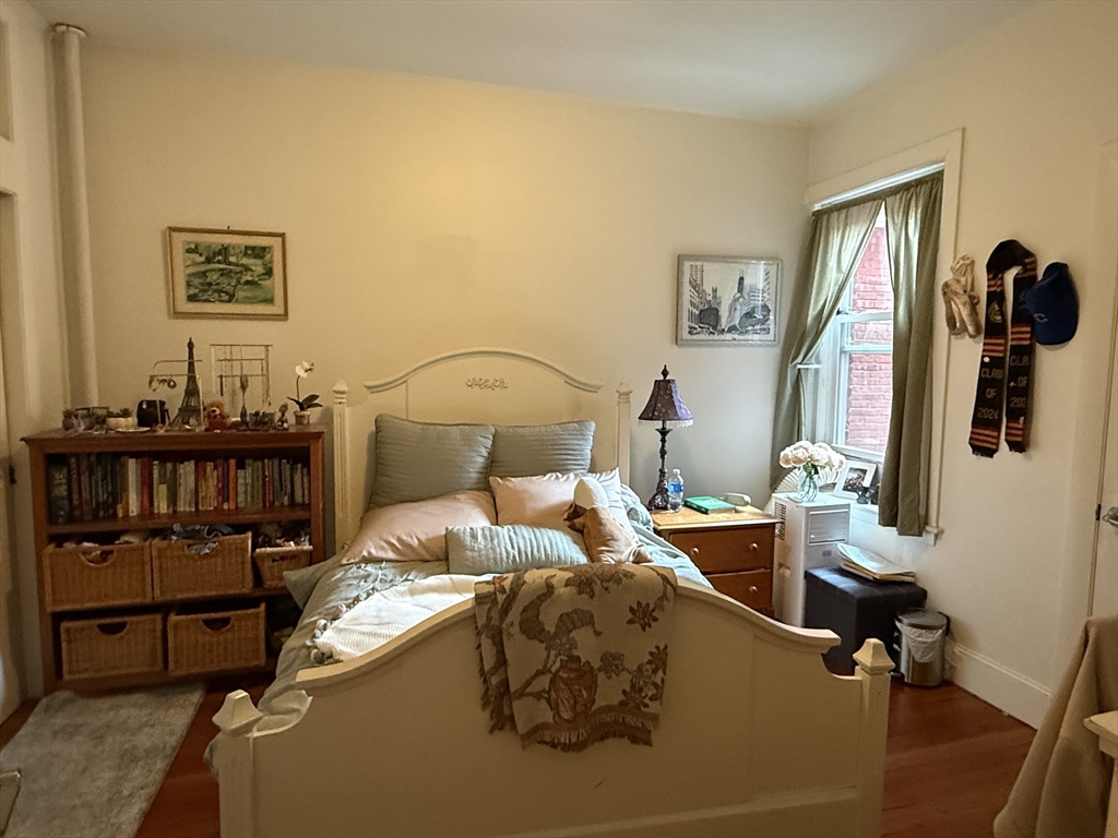 1871 Beacon St # 4