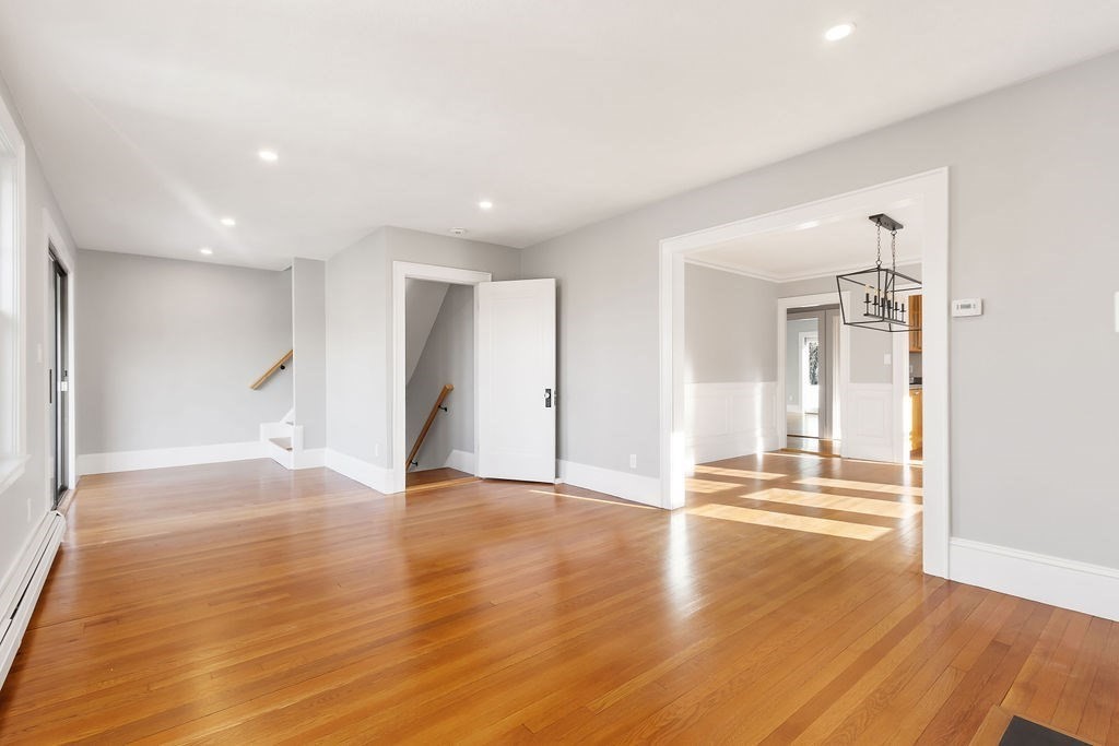 15-17 George St