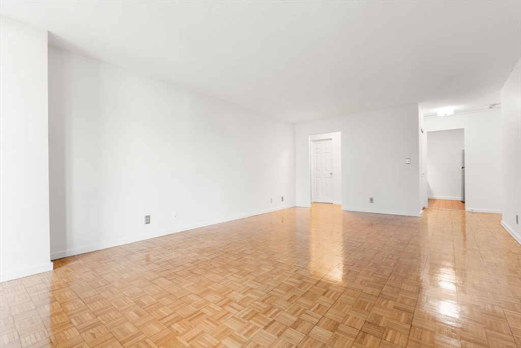 33 Pond Ave # 523