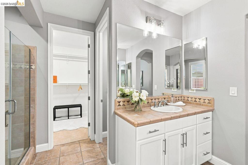 5671 Arcadia Cir