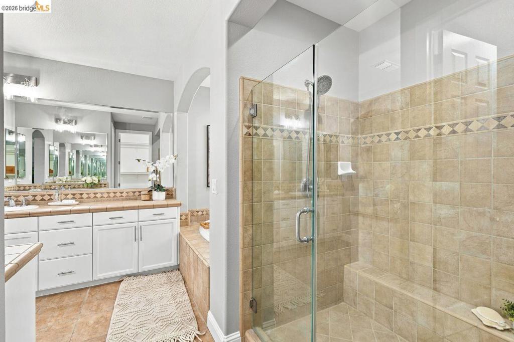5671 Arcadia Cir