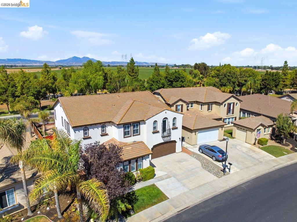 5671 Arcadia Cir