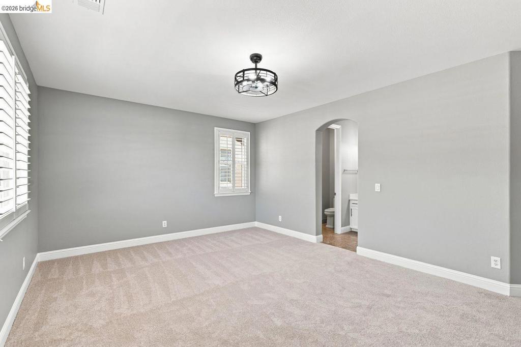 5671 Arcadia Cir