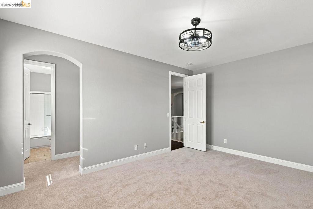 5671 Arcadia Cir