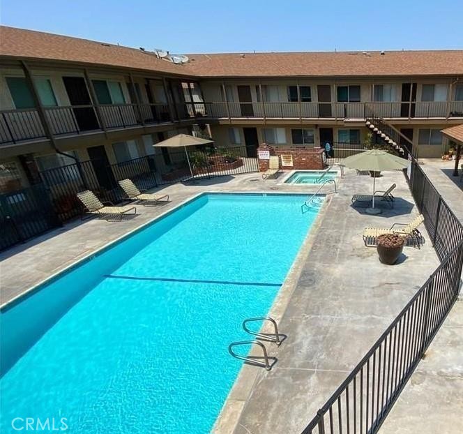 4633 Marine Avenue 127