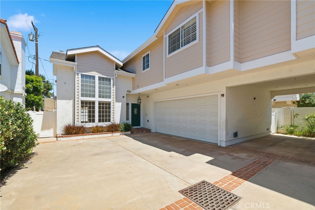 2407 Voorhees B