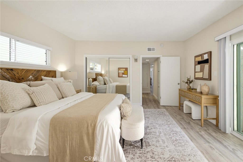 2322 Pullman